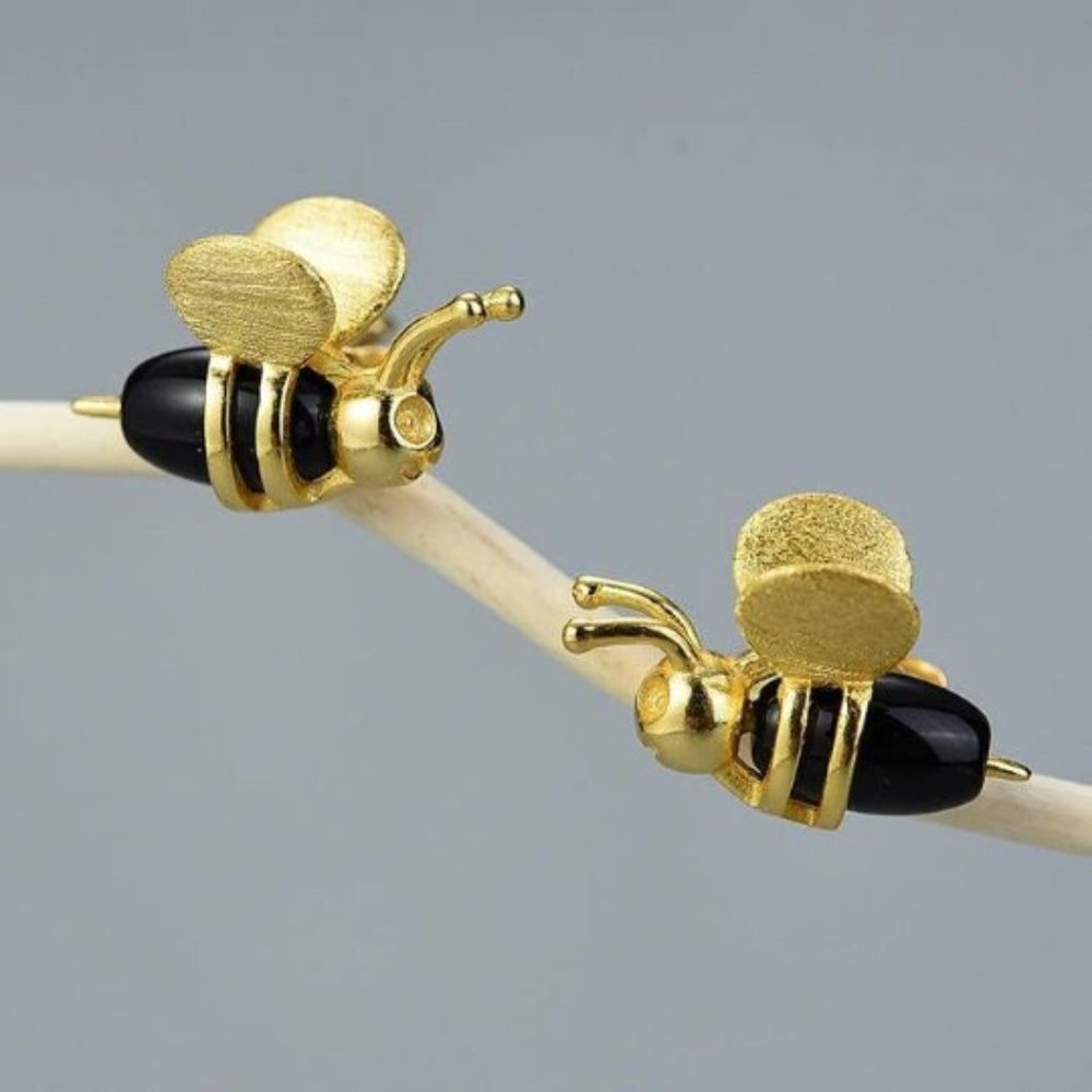 18K Gold Plated | Agate Natural Stone Bumble Bee Stud Earrings